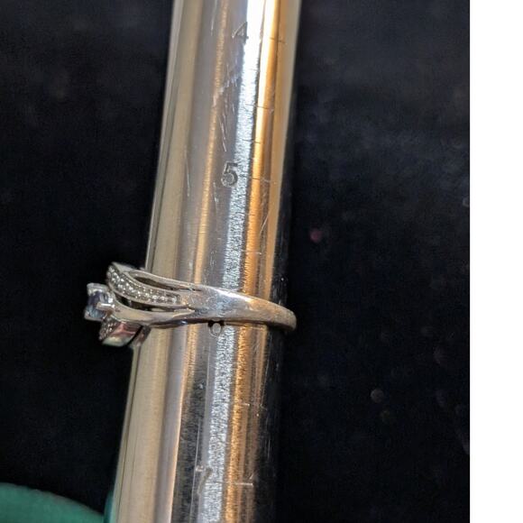 Vintage 925 Sterling Three Blue Spinel Two Diamond Ring Size Almost 6 - Picture 5 of 5